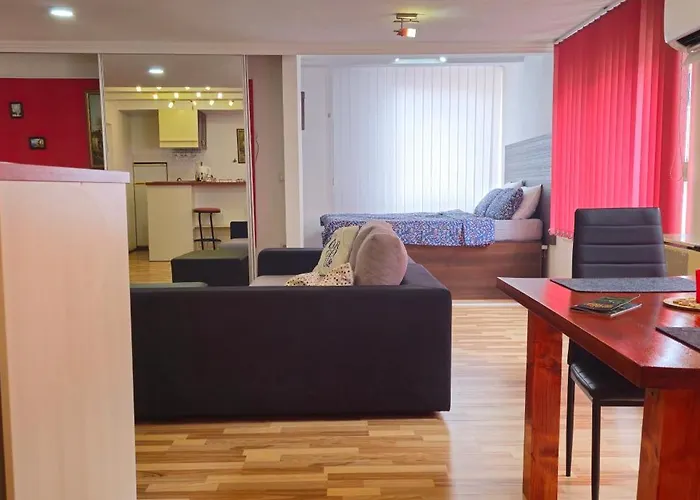 شقة U Srcu - Center